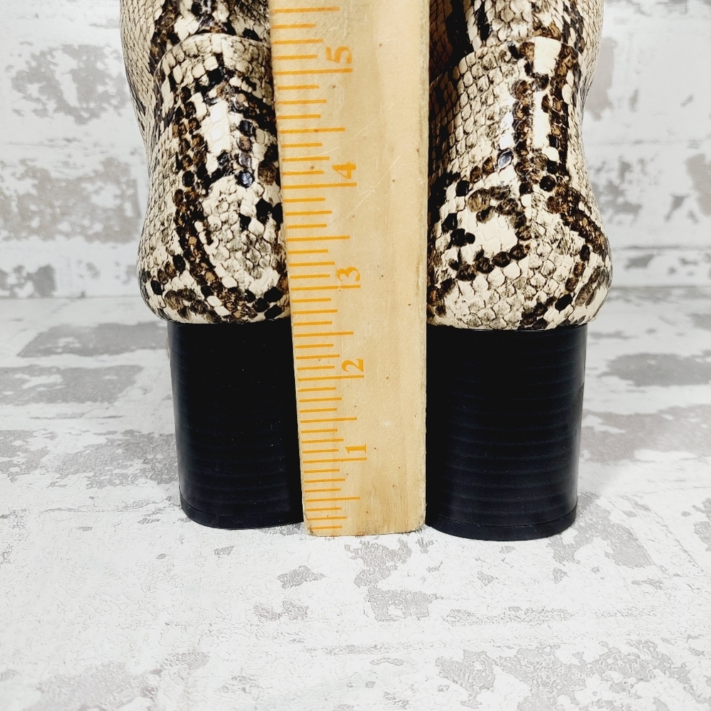 New Nordstrom Rack Naja Snakeprint Block Heel Ankle Boots H163 - Picture 7 of 11